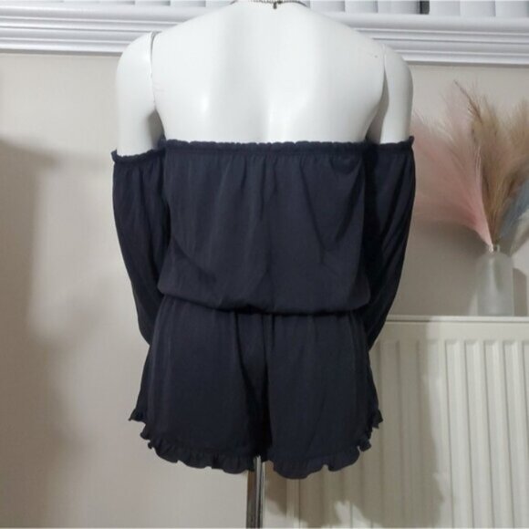 RESORT- Cloth & Stone Boho Off the Shoulder Romper Shorts with drawstring- Small - Picture 5 of 9